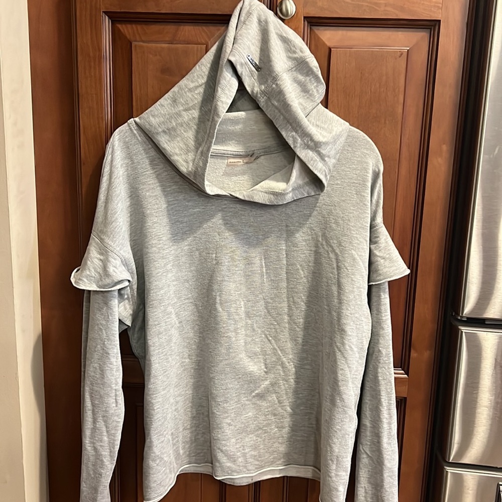 Nanette Lepore Gray Women's Athleisure Ruffle Sleeve Hoodie. Size Large. EUC